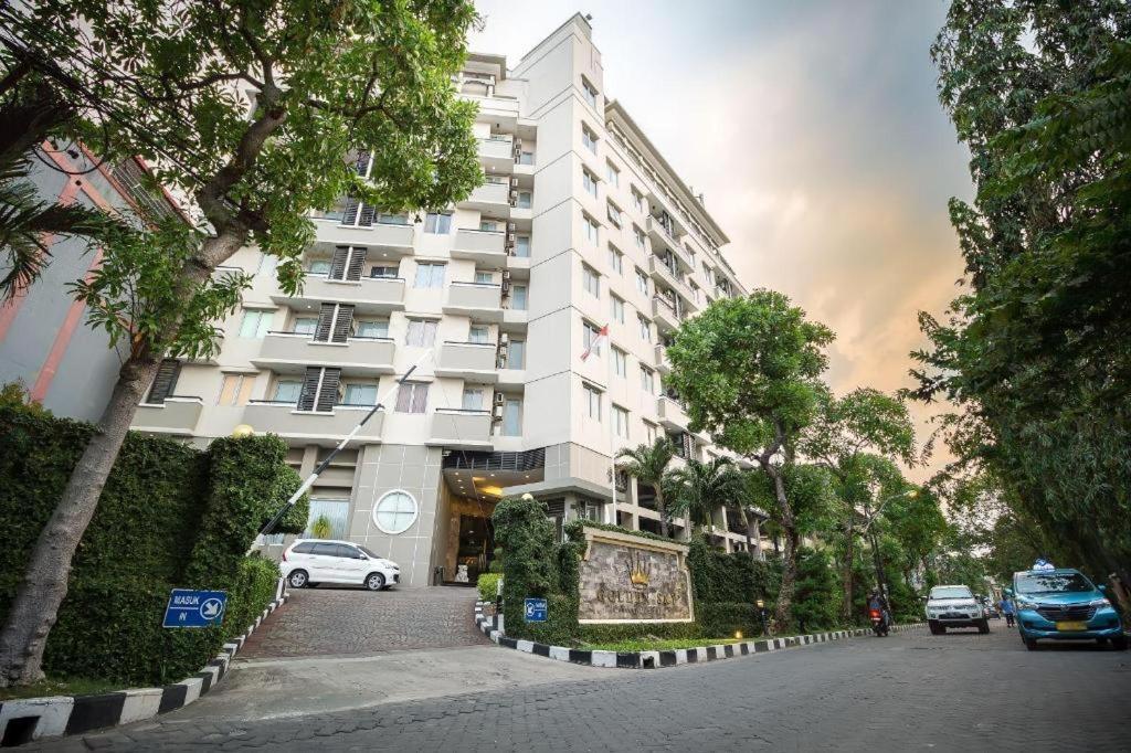 Hotel Golden Sky Pluit Jacarta Exterior foto